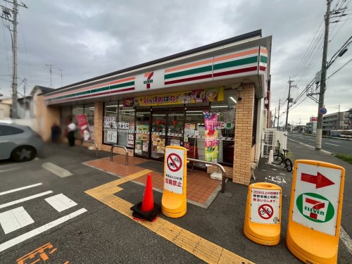 コンビニ　セブンイレブン 川西下加茂1丁目店（コンビニ）まで628m