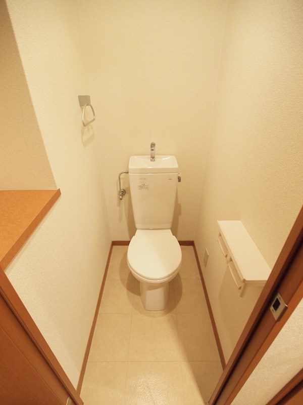 トイレ　トイレ。