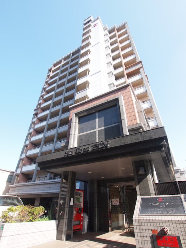 建物外観　新婚さんやファミリー向け。