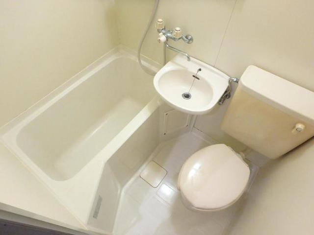 バス・シャワールーム　浴室