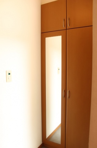 玄関　シューズボックスあります。