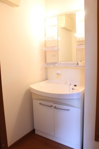 洗面設備　シャンプードレッサー