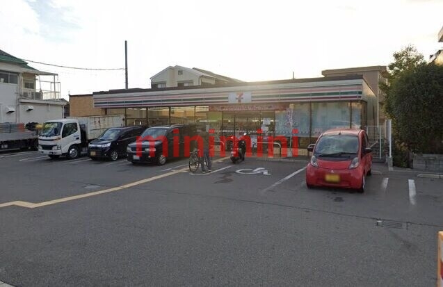 コンビニ　セブンイレブン摂津東正雀店（コンビニ）まで1280m
