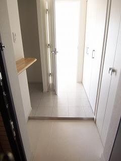 バス・シャワールーム　収納