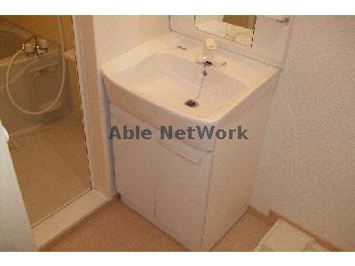 洗面設備　同型タイプ