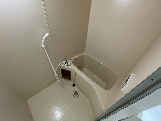 バス・シャワールーム　別部屋参考写真です