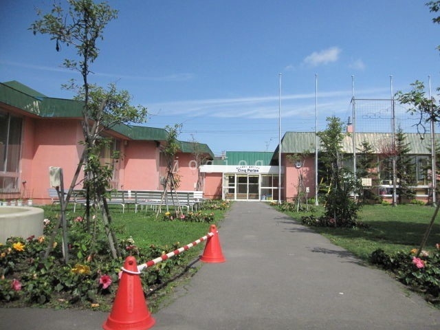 幼稚園・保育園　サンクパール幼稚園（幼稚園・保育園）まで1296m