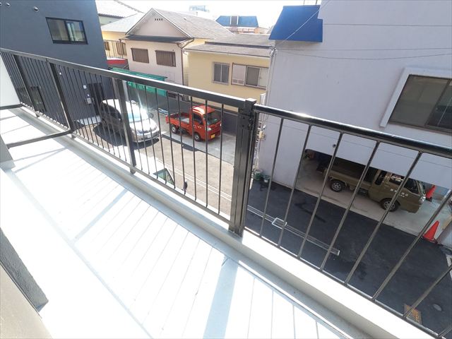 バルコニー　バルコニー