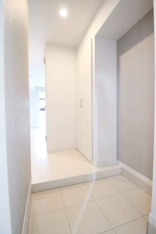 玄関　きれいな玄関です