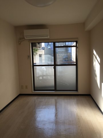 居室・リビング　ゆったり過ごせるリビングです