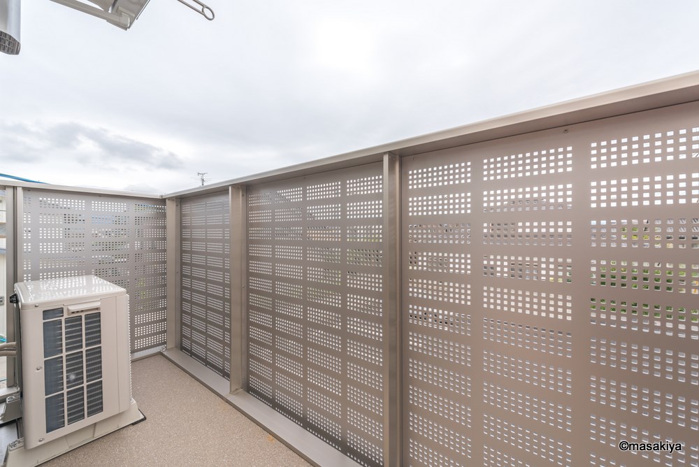 バルコニー　バルコニー