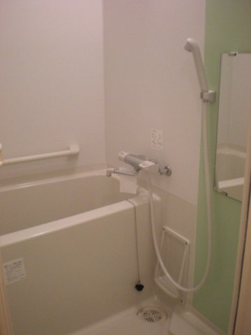 バス・シャワールーム　日々の疲れを癒すお風呂付です