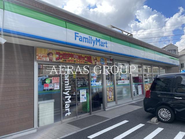 コンビニ　ファミリーマート 板橋大谷口店（コンビニ）まで338m