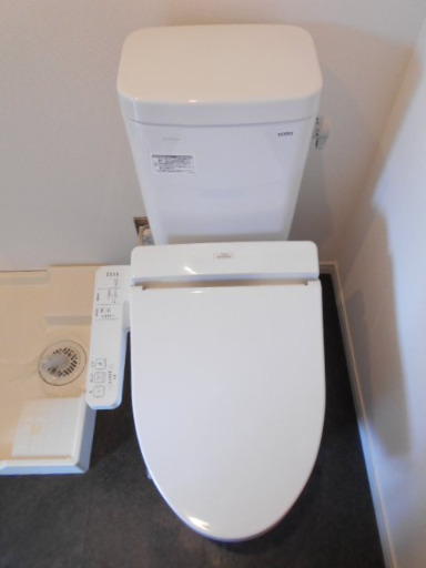 トイレ　※同物件・同タイプの写真です。