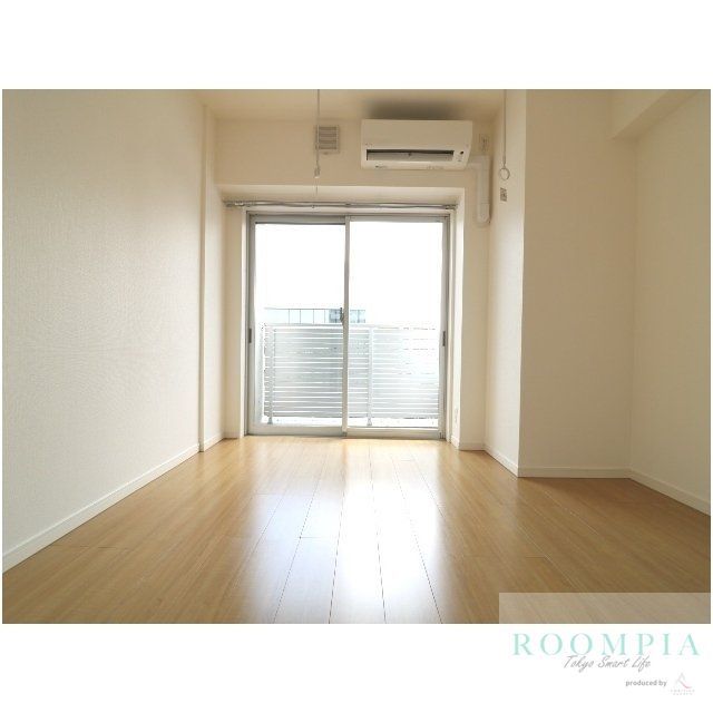 居室・リビング　※同タイプの別のお部屋です。