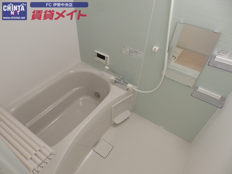 バス・シャワールーム　別部屋画像参考