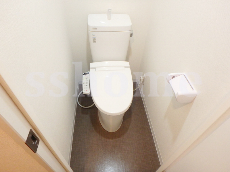トイレ　温水洗浄便座☆