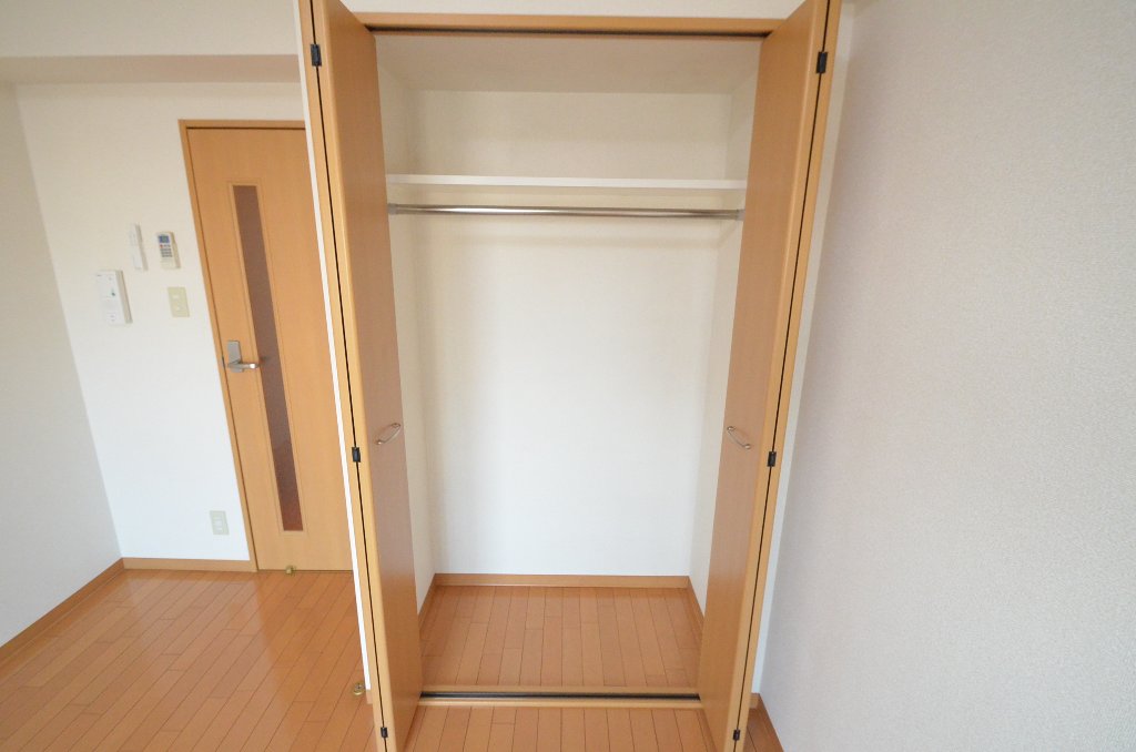 収納　クローゼット