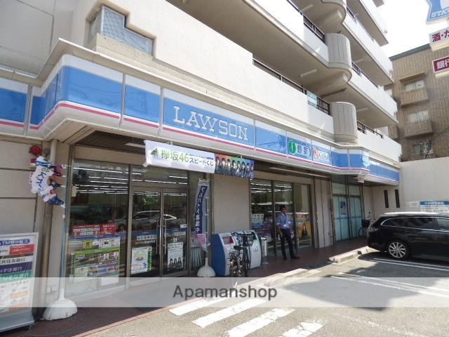 コンビニ　ローソン（コンビニ）まで272m