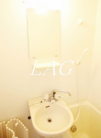 洗面設備　独立洗面台です。