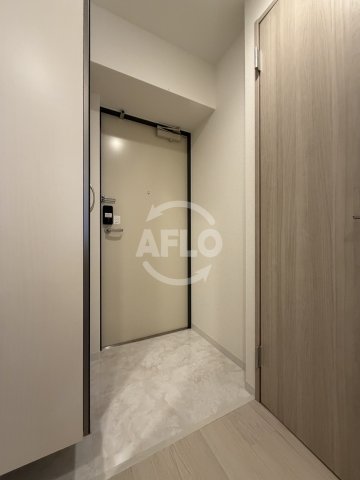 玄関　Alivis新町　玄関