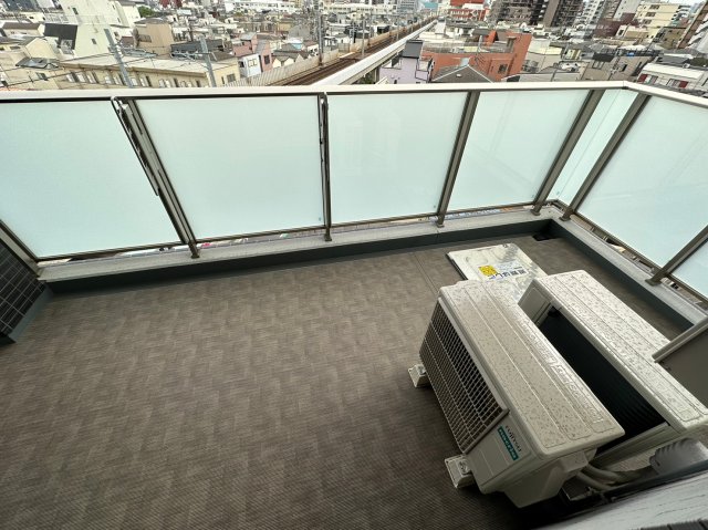 バルコニー　広々としたバルコニーです