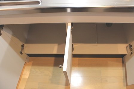 キッチン　キッチン下収納あります。