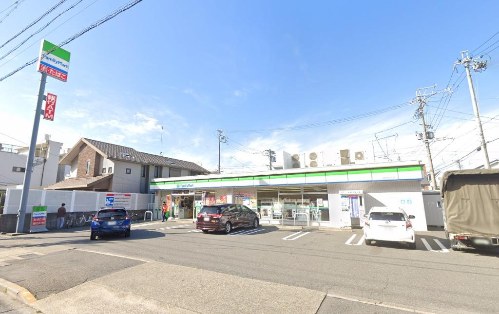その他　ファミリーマート城西病院前店（その他）まで401m