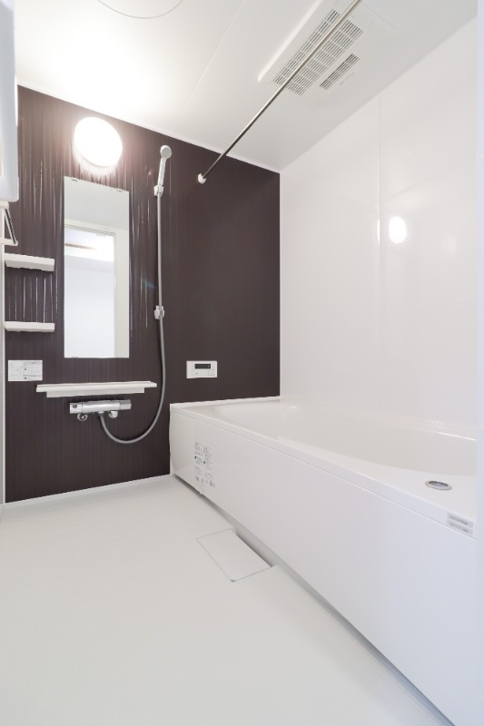 バス・シャワールーム　図面と現状に相違がある場合には現状を優先