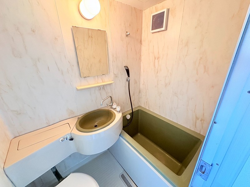 バス・シャワールーム　バス※他号室参考写真