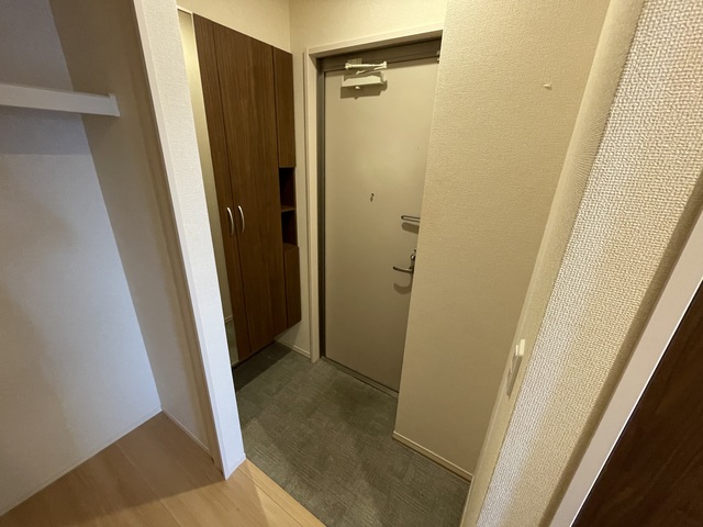 玄関　別部屋参考写真です