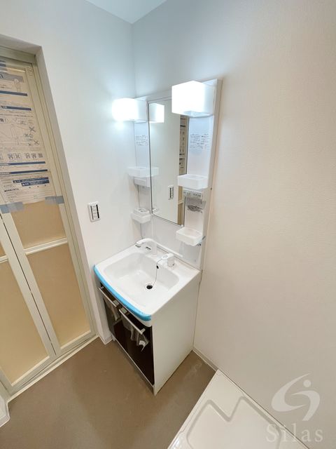 洗面設備　同仕様