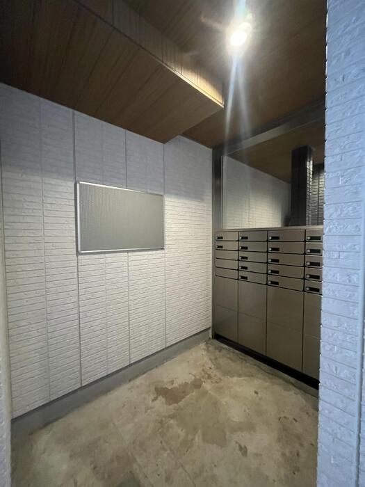 エントランス　共用部分も大変綺麗★