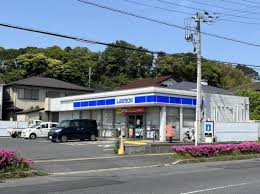 コンビニ　ローソン 佐倉鏑木一丁目店（コンビニ）まで333m