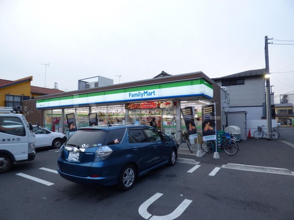 コンビニ　ファミリーマート千葉轟町1丁目店（コンビニ）まで370m