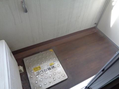 バルコニー　ベランダ