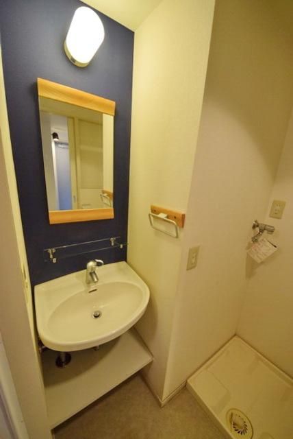 洗面設備　独立洗面台