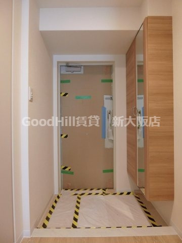 玄関　ラルシェパルク新大阪