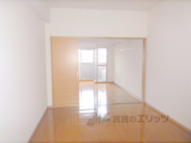 居室・リビング　居室