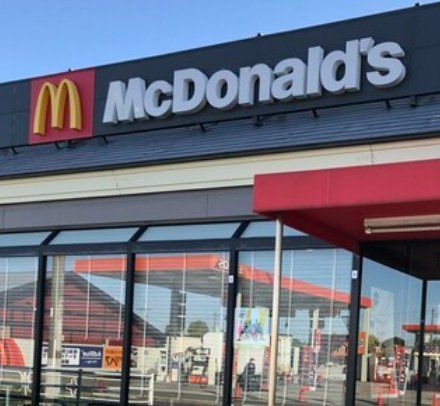 飲食店　マクドナルド北方町店（飲食店）まで1020m