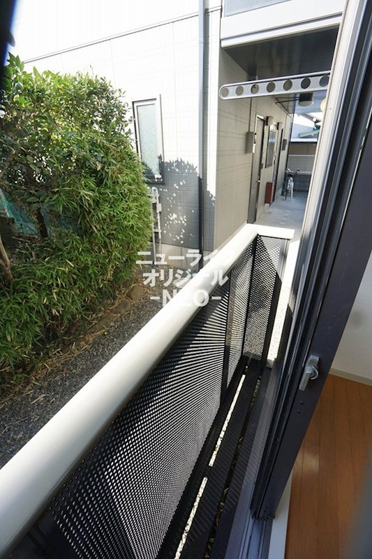 バルコニー　洗濯物の外干しも可能です☆