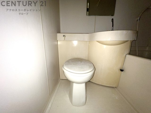 トイレ　浴室内のトイレです☆