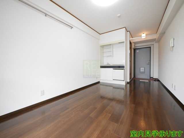 居室・リビング　ローヤルガーデン※他のお部屋の参考写真となります。