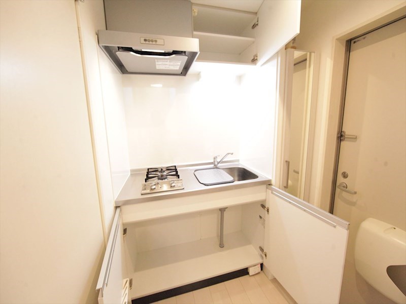 キッチン　システムキッチン（ガス2口コンロ付）　同仕様写真