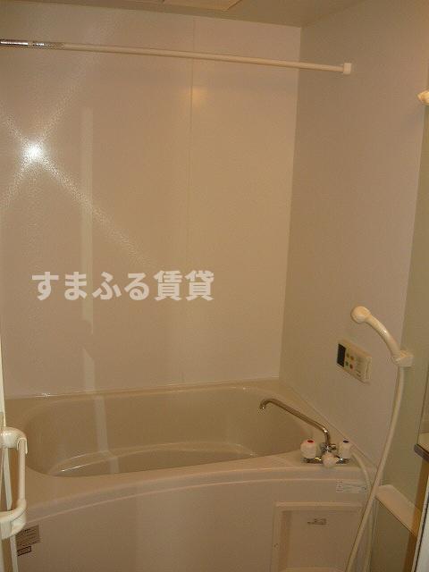 バス・シャワールーム　同仕様　同施工会社　風呂