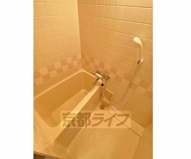 バス・シャワールーム　お風呂です