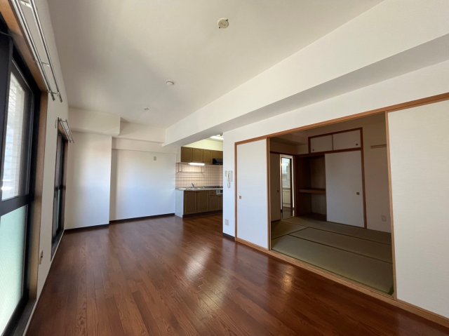 居室・リビング　エスポワール金山