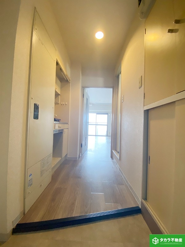 玄関　写真は４１１号