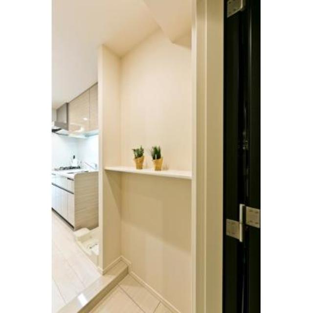 玄関　※写真は同タイプ住戸です。