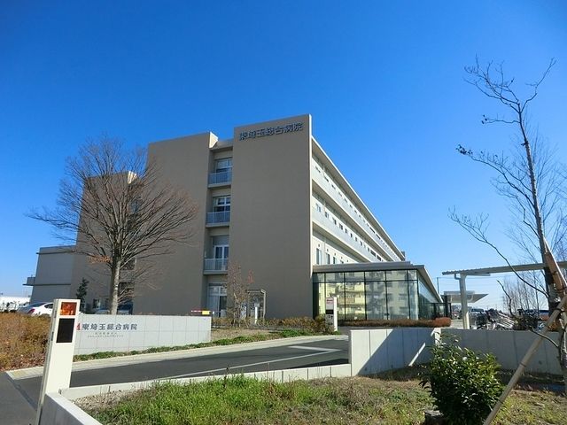 病院　社会医療法人ジャパンメディカルアライアンス東埼玉総合病院（病院）まで829m